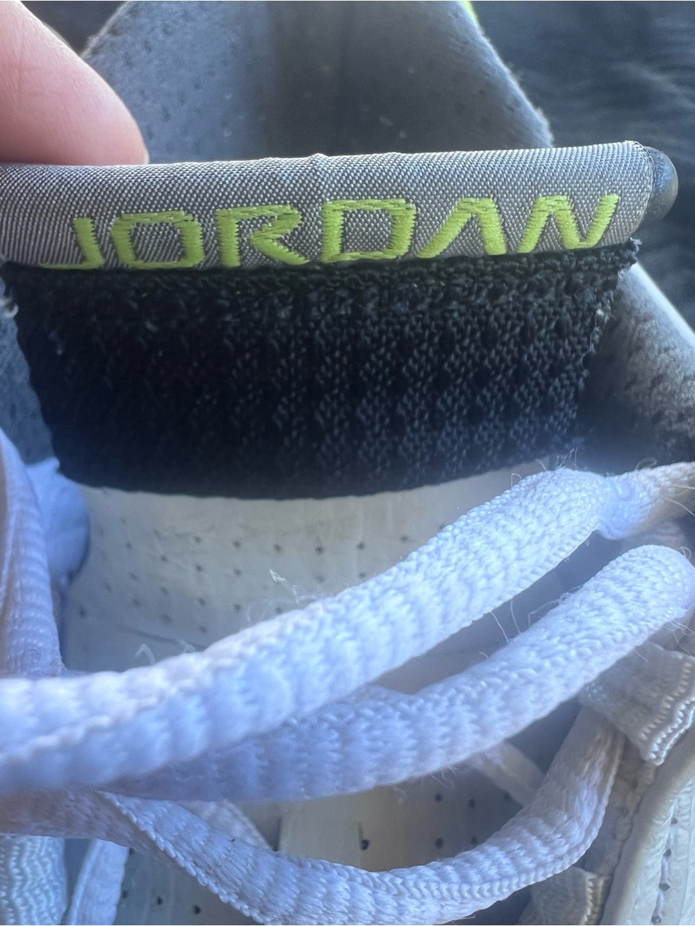 Air Jordan Retro White Black Men’s Basketball Shoe SAMPLE Size 9 - Picture 10 of 14